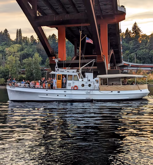 Reliant US navy box boat on the water